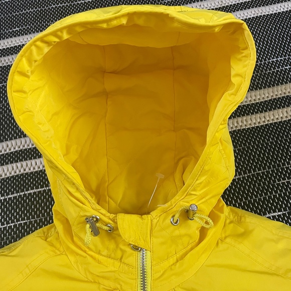 Ralph Lauren Maritime raincoat, size small (generous fit) warm canary yellow - Picture 5 of 15